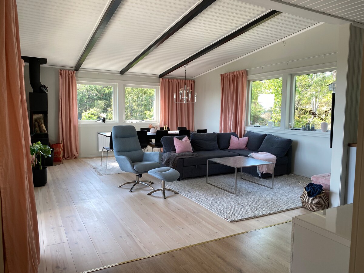 غرفة المعيشة