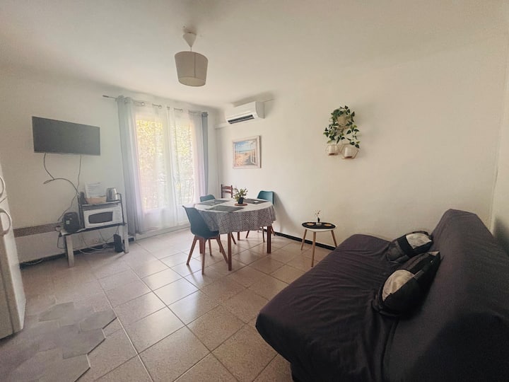 T2 Cosy à 2 Pas De La Plage - Canet-en-Roussillon