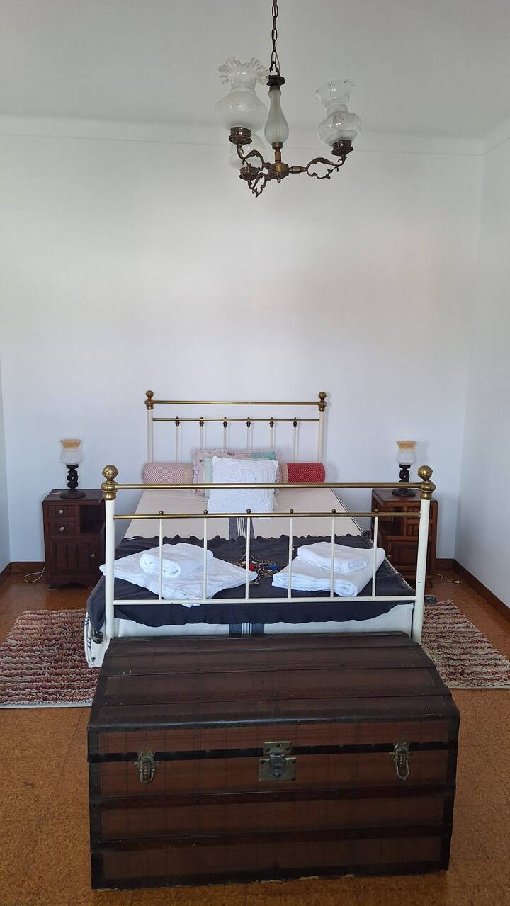 საძინებელი 4