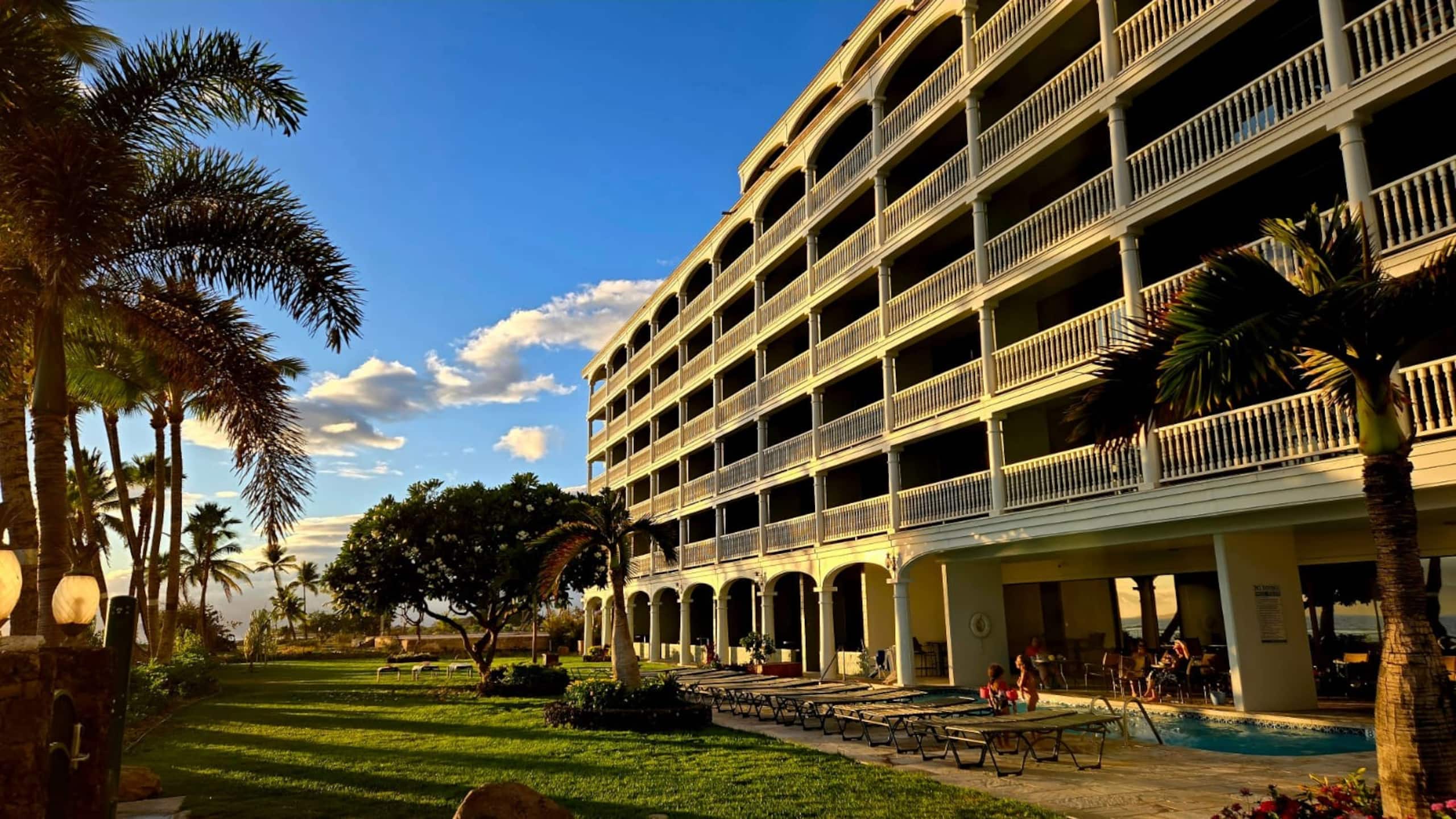 Condo in Lahaina · ★4.63 · Studio · 1 bed · 1 private bath - Image 17