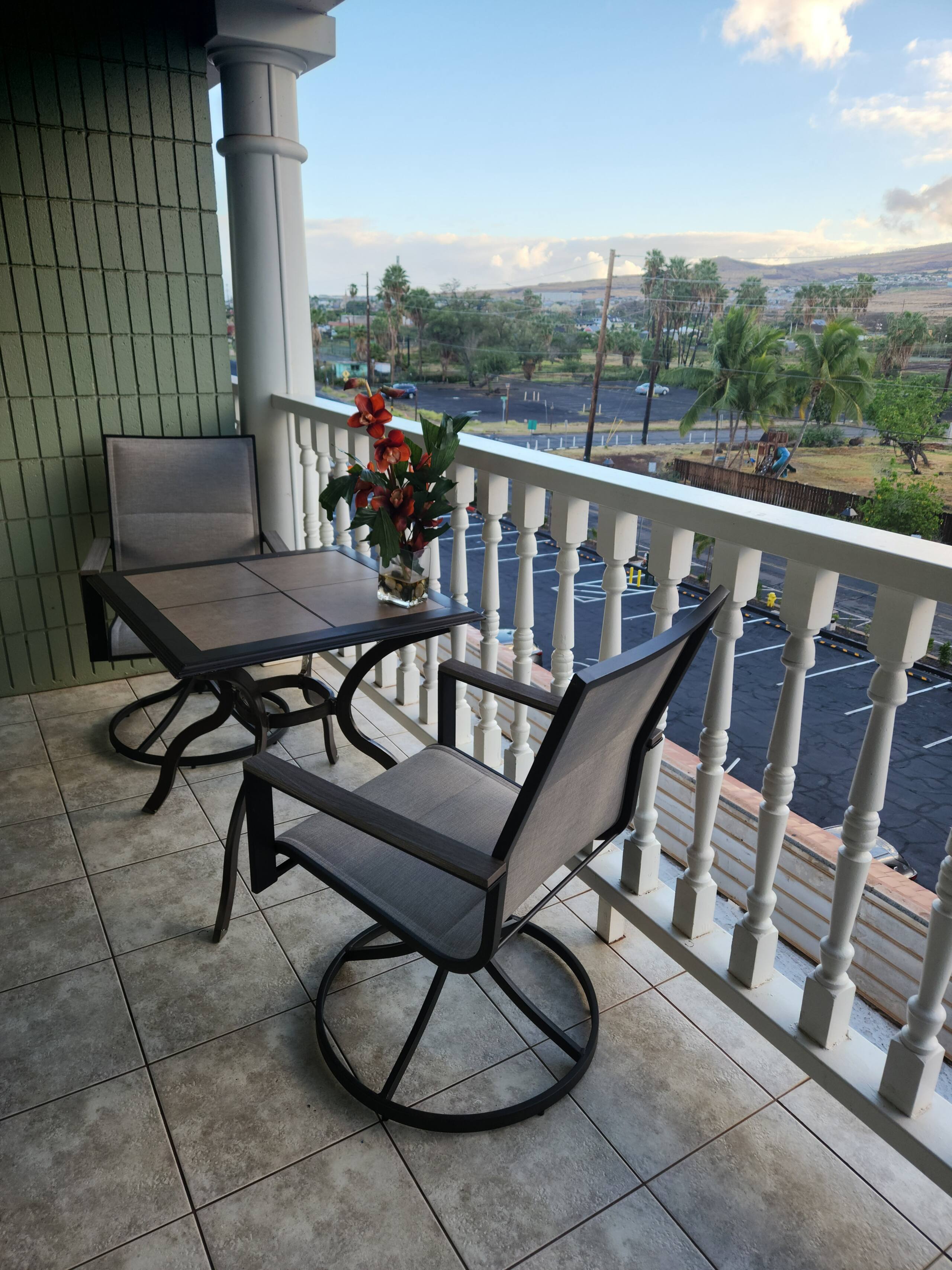 Condo in Lahaina · ★4.63 · Studio · 1 bed · 1 private bath - Image 9