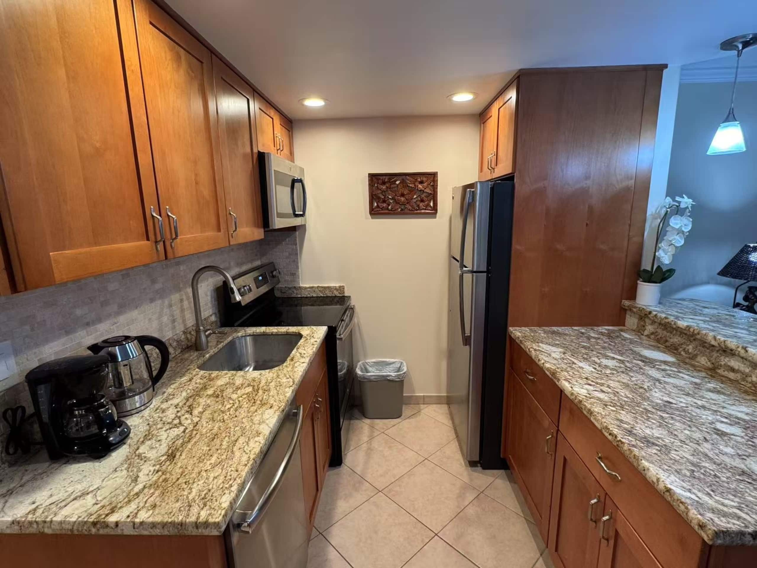 Condo in Lahaina · ★4.63 · Studio · 1 bed · 1 private bath - Image 6