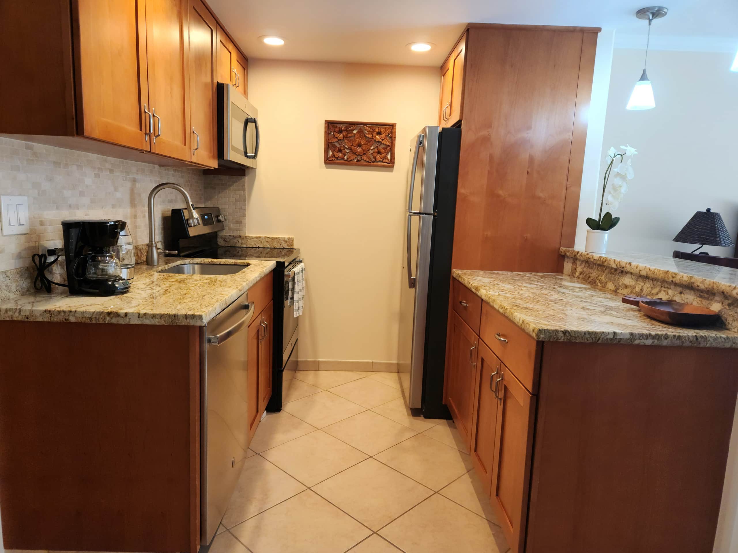 Condo in Lahaina · ★4.63 · Studio · 1 bed · 1 private bath - Image 5