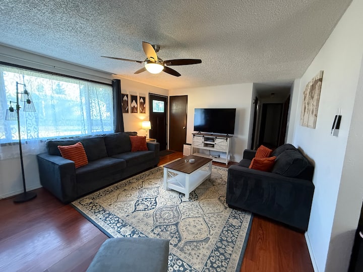 Robins Nest 3 Bedroom Home - 포크스
