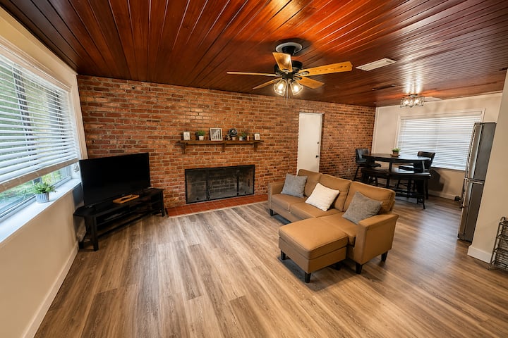 Beautiful Home Near The Beach - Port Orange, FL