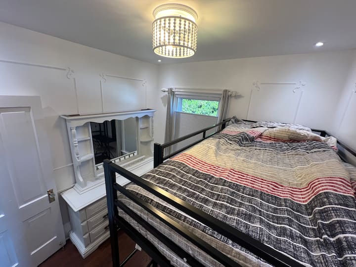 საძინებელი 1