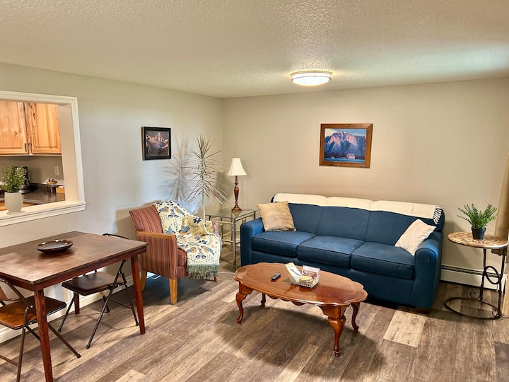 Peaceful Property Central To Airport And Downtown - Anchorage, AK