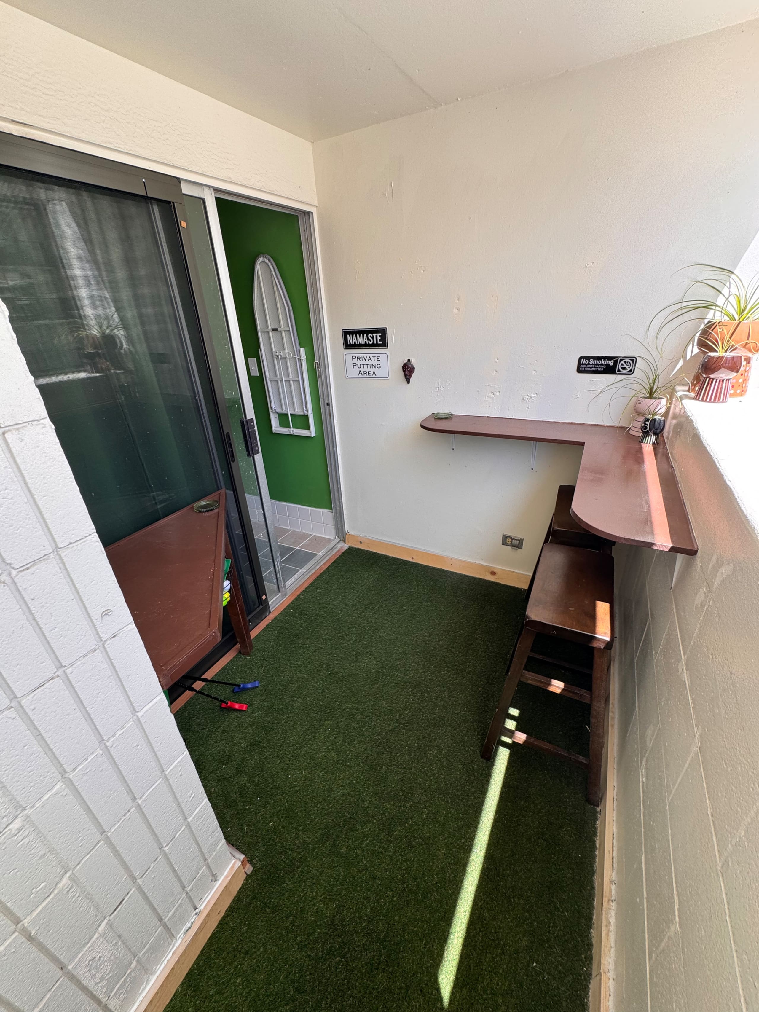 Condo in Honolulu · ★4.94 · Studio · 2 beds · 1 bath - Image 16
