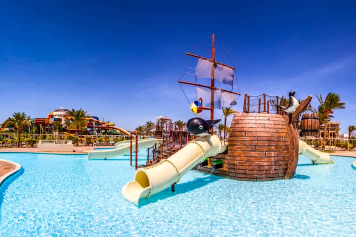 Serenity Meets Adventure | 4 Rooms Nearby Beach - Hurghada