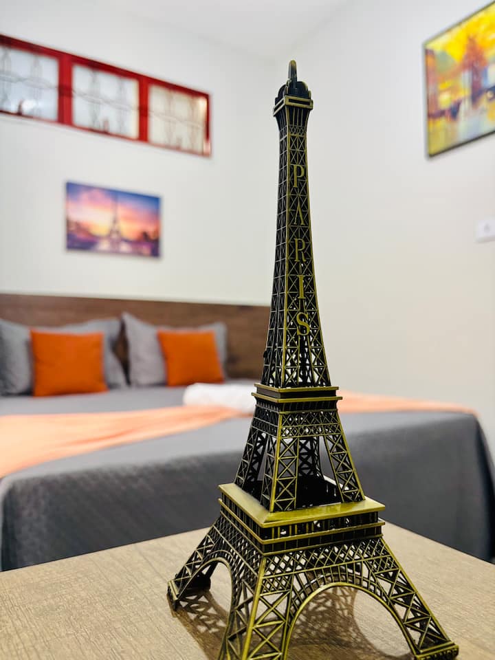 Suíte Paris| Cozinha | Ventilador | Próx Br 040 - Sete Lagoas