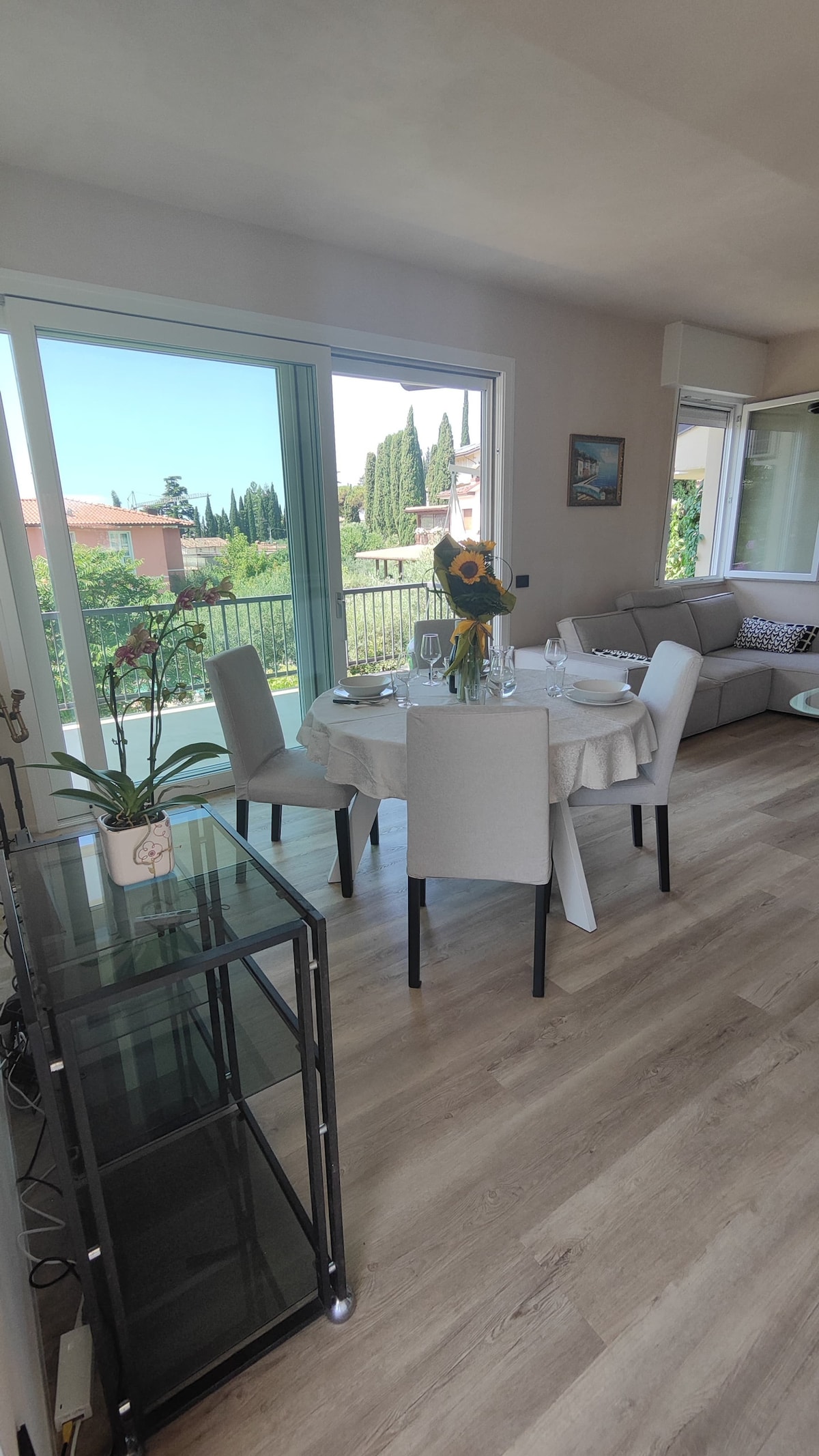 Top performing Airbnb: Casa Piero | Terrazza Panoramica & Posto Auto in Garda