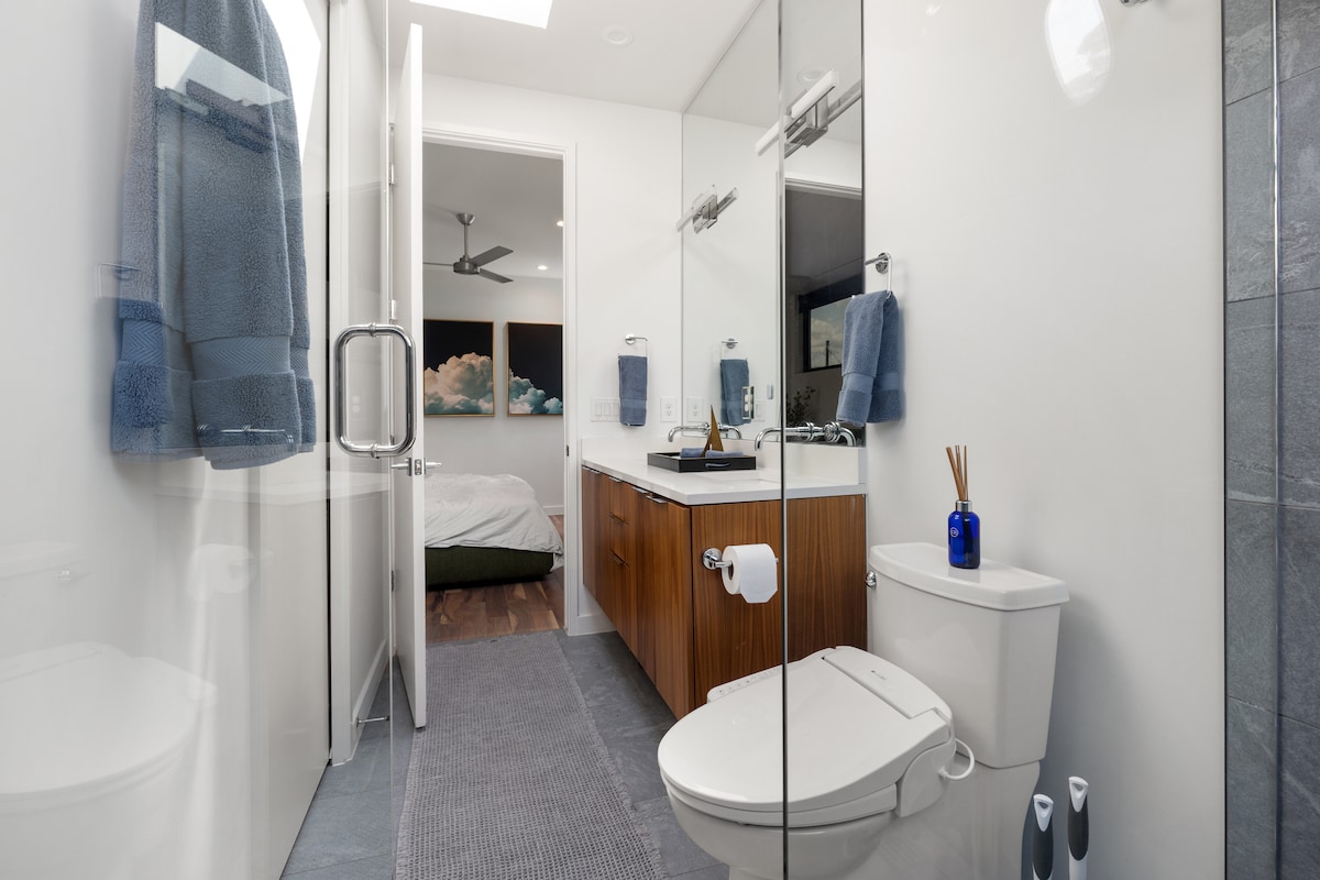 Stylish Private Bouldin Retreat • Walk to SoCo