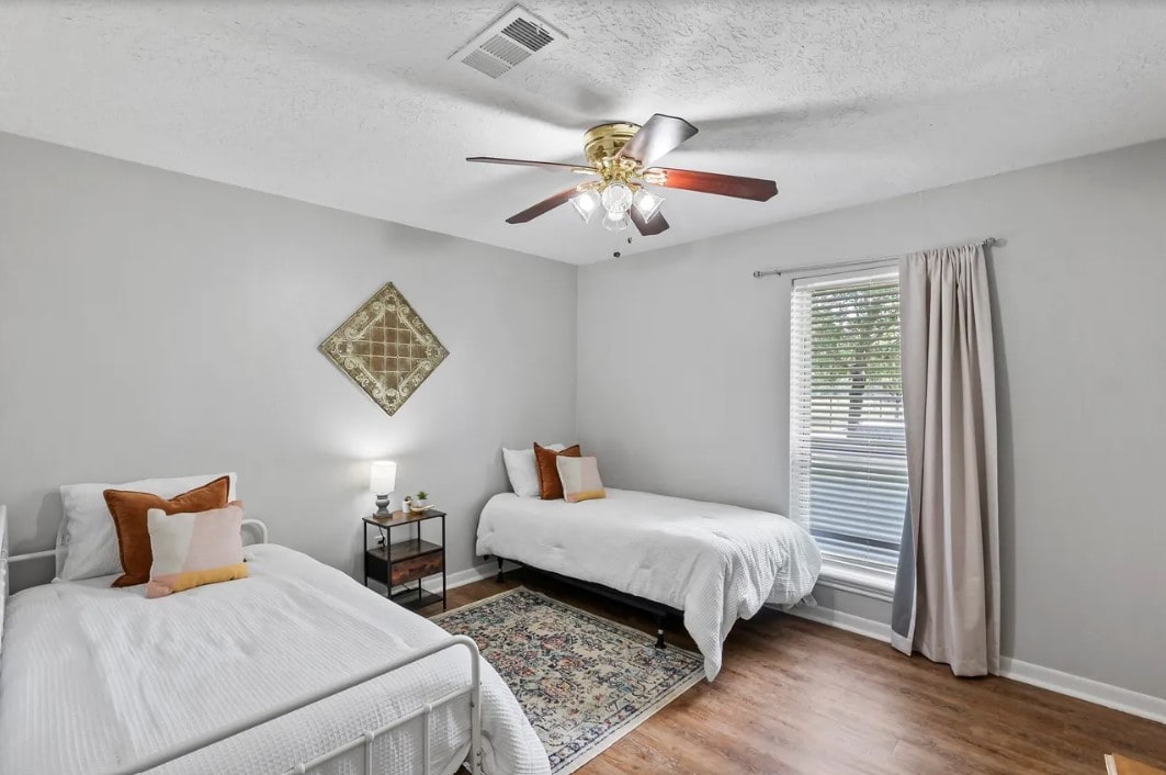 غرفة النوم 1