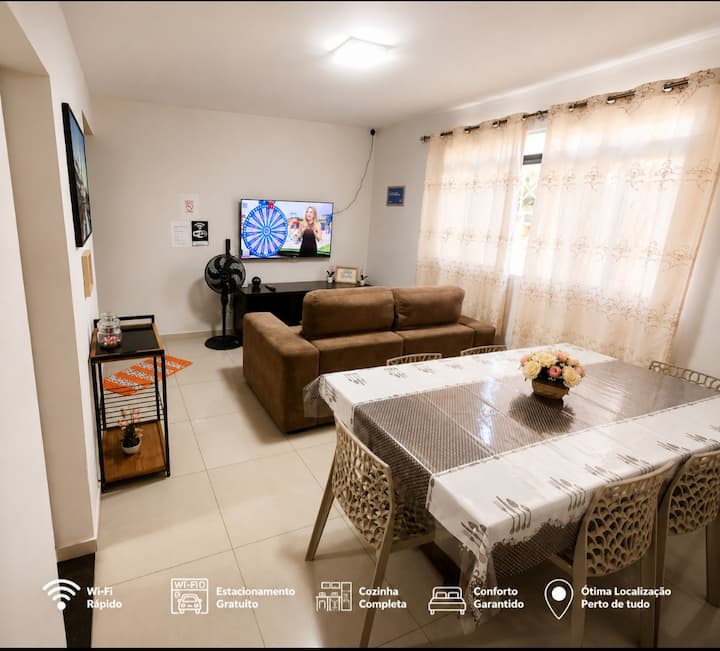 Ground Floor Apartment for 6 People Near Airport and Shopping