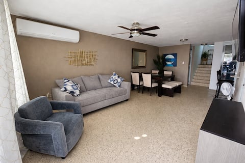 Top Airbnb: Casa Santos Ceiba, 5 Min to Ferry & Ceiba Airport in Ceiba