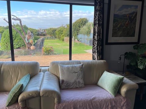 Popular Airbnb listing: Jay’s Beach Cottage in Augusta