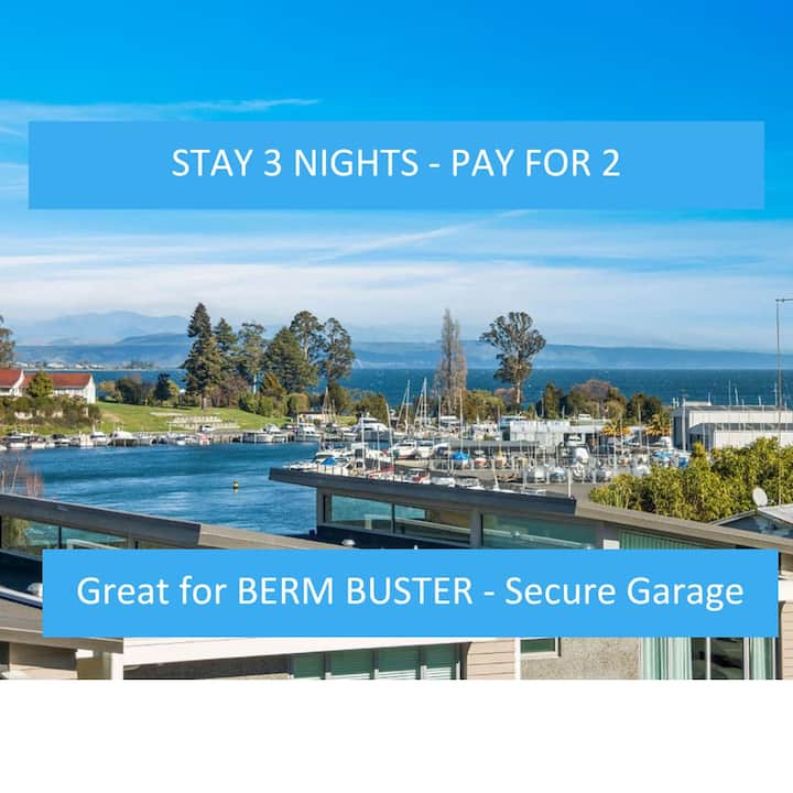 Marina View Retreat With Pool In Prime Location - Taupō