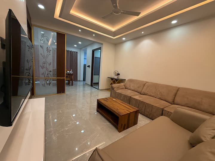 Luxury 2bhk Flat Walkable From Itc  Cooke Town - Bangalore