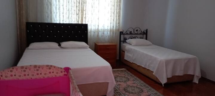 Dhomë gjumi 2