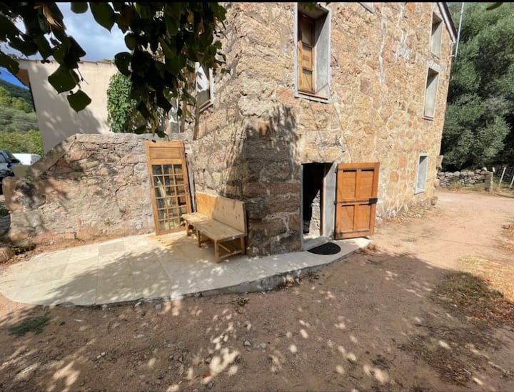 Loue Studio Tout éQuipé - Porto-Vecchio
