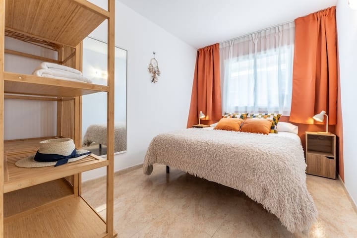 Enjoy In Salou / Pool & Beach / Garage / Fast Wifi - La Pineda