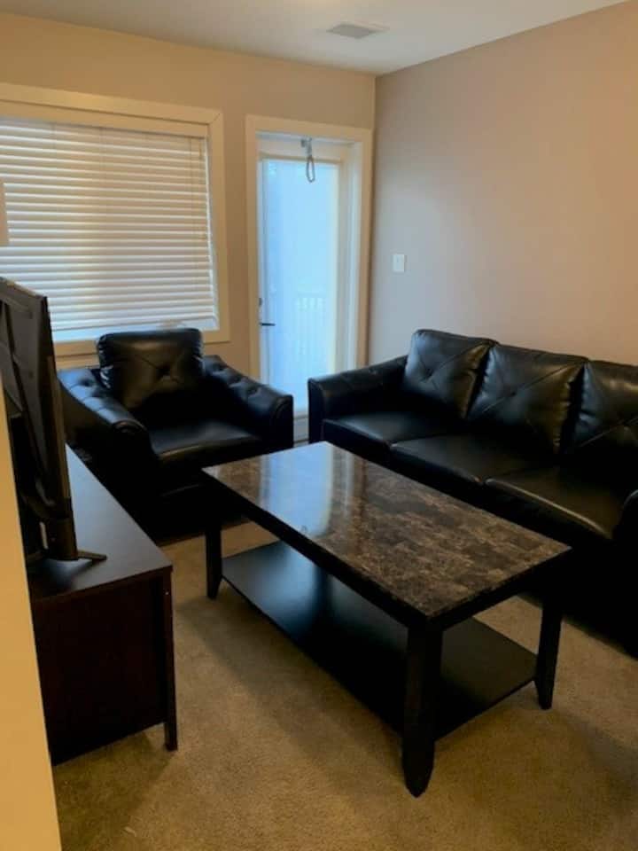 Great 2 Bedroom, 1 Bath Suite - Yorkton
