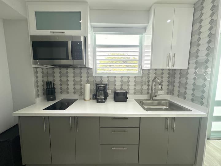 Sunset Oasis Apt #4 With Power Generator - Ceiba