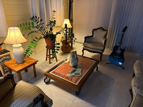 Popular Airbnb listing: Farmhouse with a breathtaking view in Mogi Das Cruzes