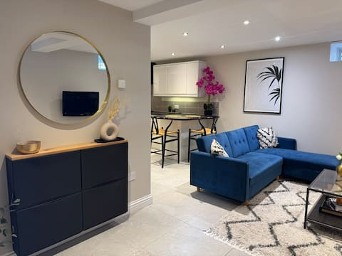 Top performing Airbnb: Central Bury Apartment with Private Entrance in Bury St. Edmunds