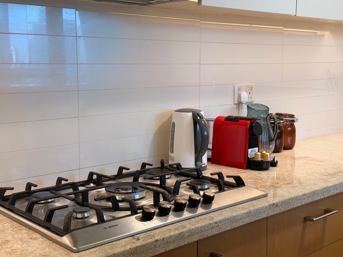 2 Bedroom Furnished Apartment | Burj Vista 4