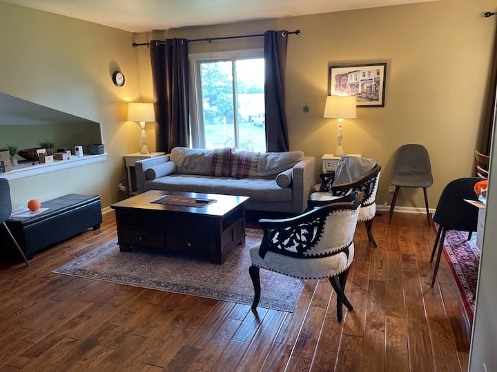 Comfy Stay Inn - Bolingbrook, IL