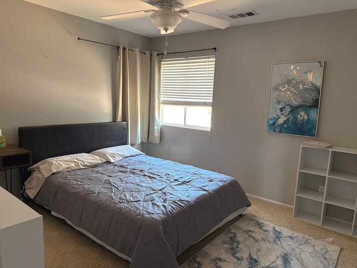 غرفة النوم 2