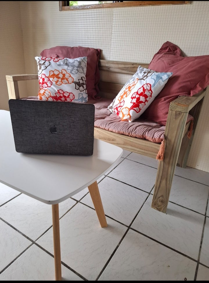 მისაღები ოთახი