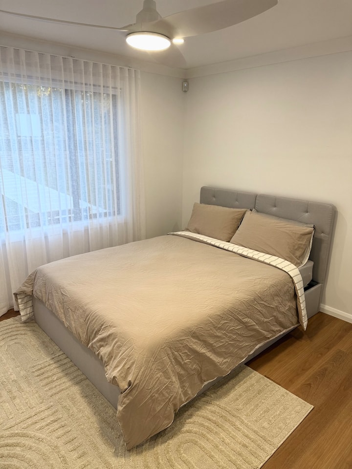 საძინებელი 1