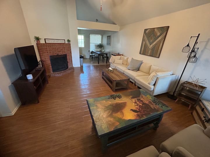 Texas Charm Hideaway - フリスコ, TX