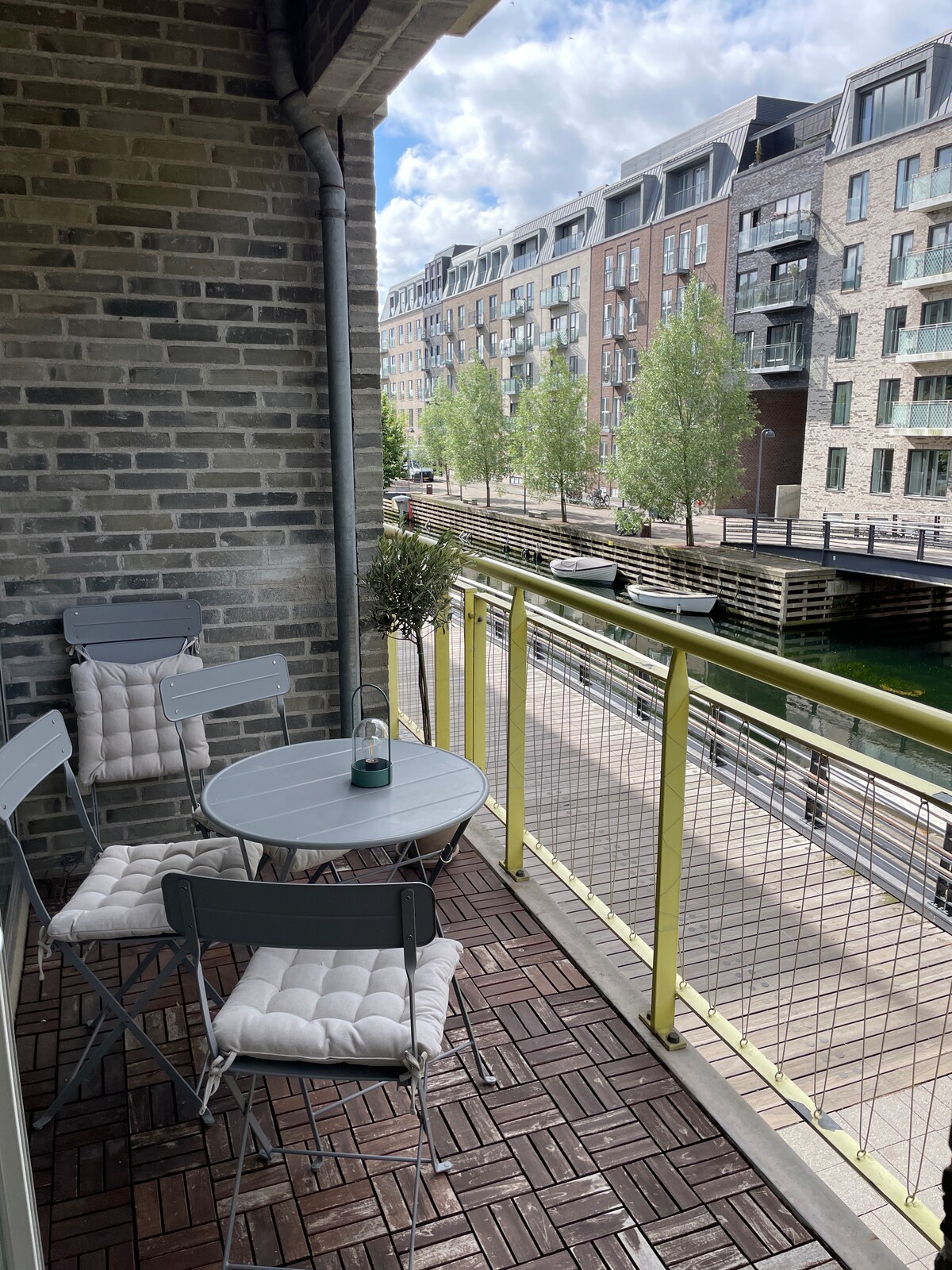 Scandi style apartment by canals - Apartments for Rent in Copenhagen ...