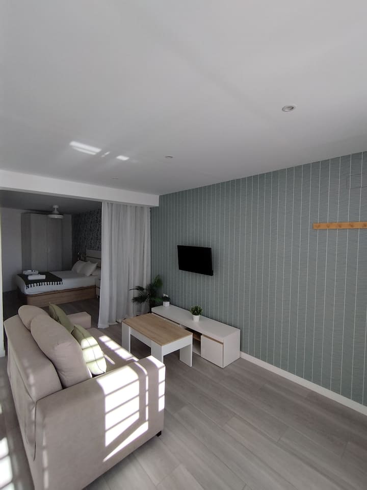 Loft Moderno A 5 Min De La Playa - Rincón de la Victoria