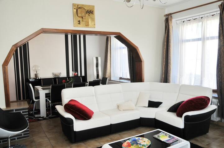 Stone Lodge - Bastogne