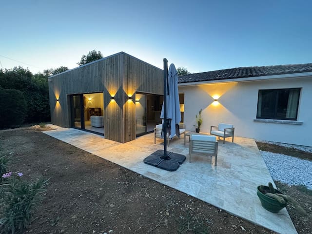 Listing in Angouleme