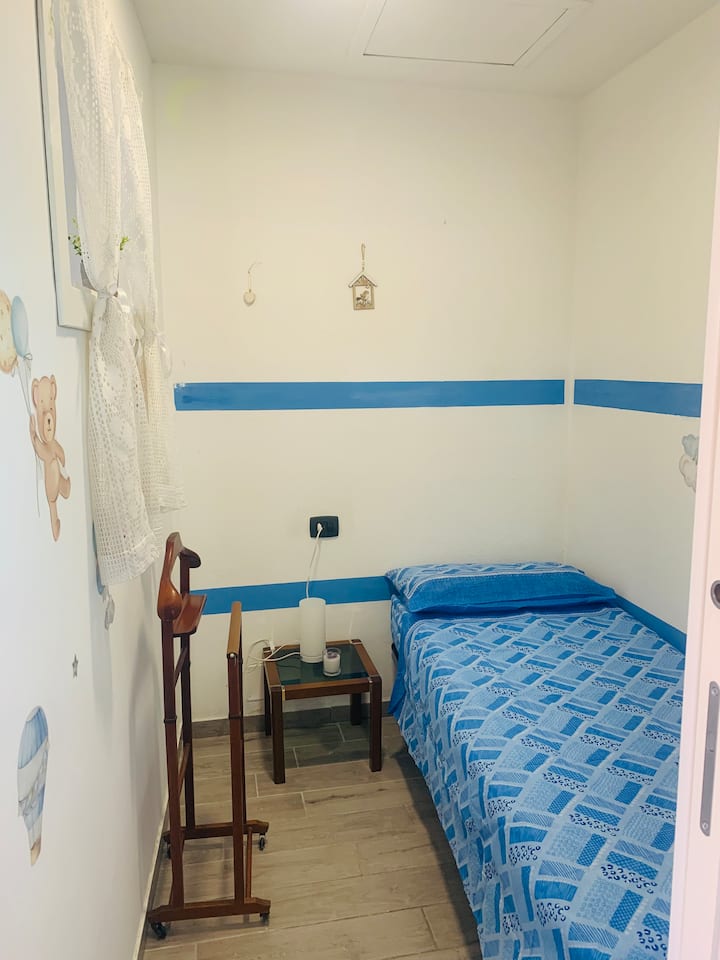 Dhomë gjumi 2