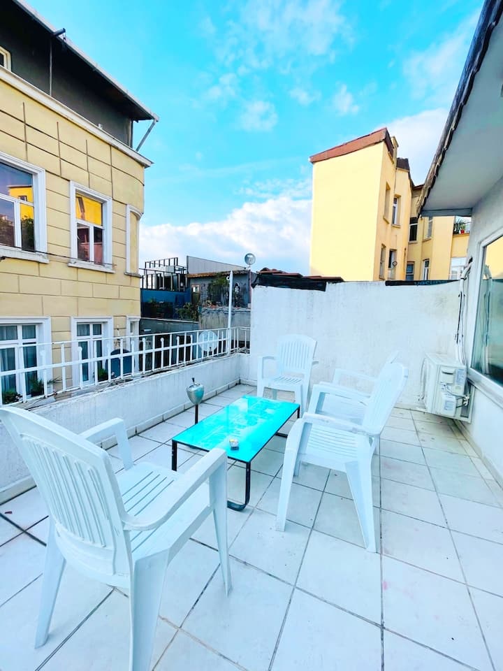3-storey 3-bedroom Luxury Triplex In Taksim - Istanbul