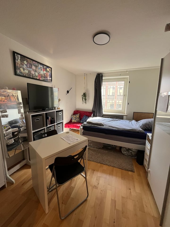 Small Apartment City Center - München
