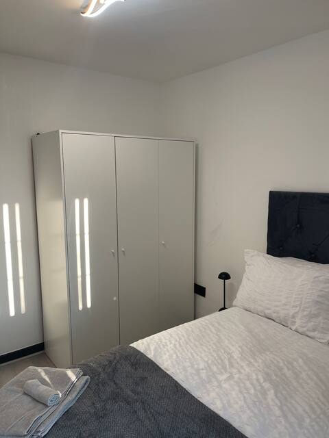 Popular Airbnb listing: Home From Home in Gorton