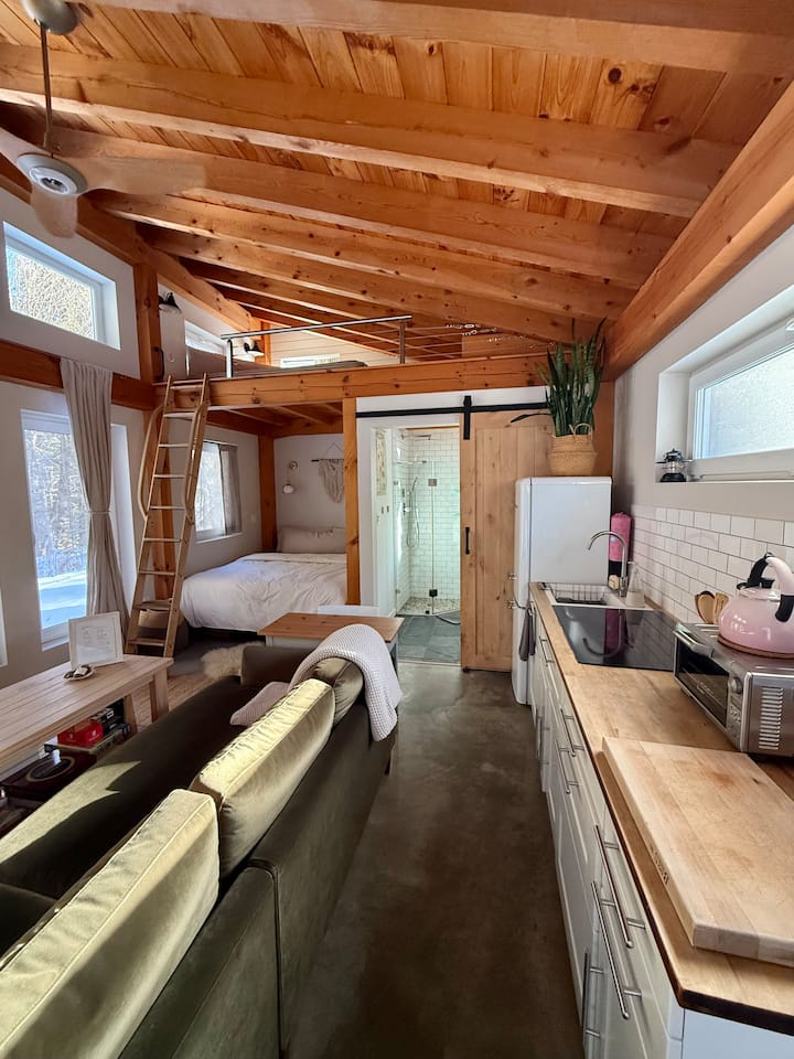 Honeycrisp Cottage - A Tiny Timber Frame - Vermont