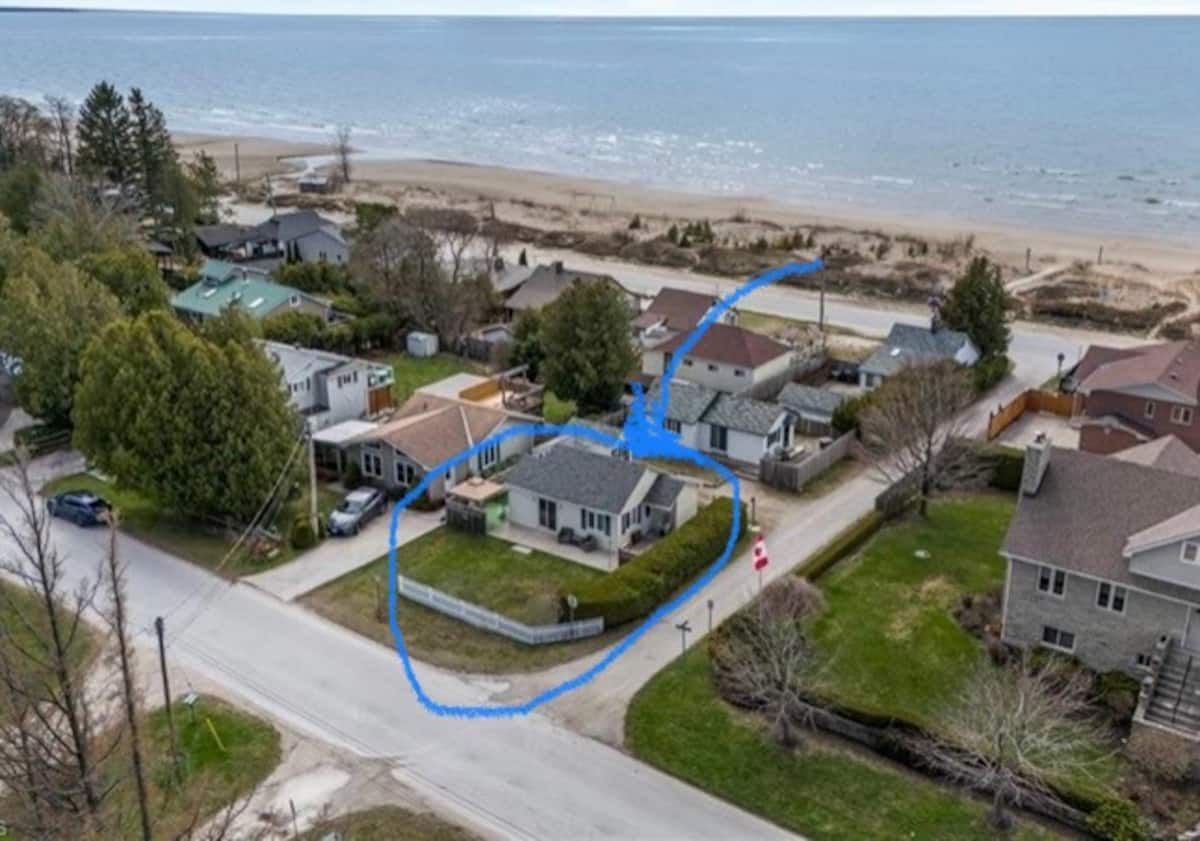 Sauble Beach Vacation Rentals & Homes - Ontario, Canada | Airbnb