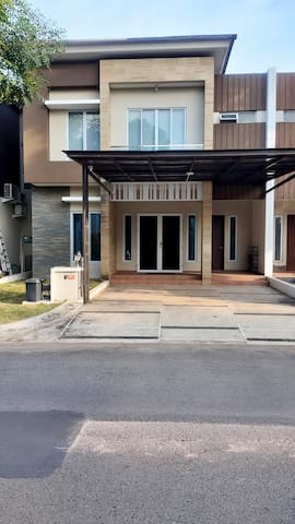 Listing in Batam Island