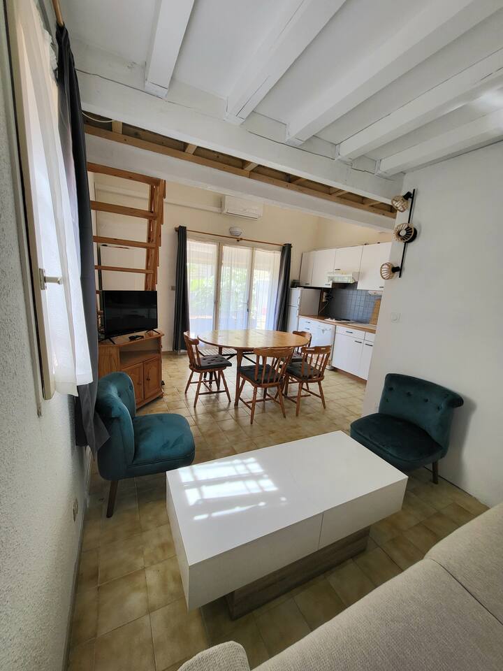 Pavillon Terrasse Clim~piscine~parking Plage 10min - Narbona
