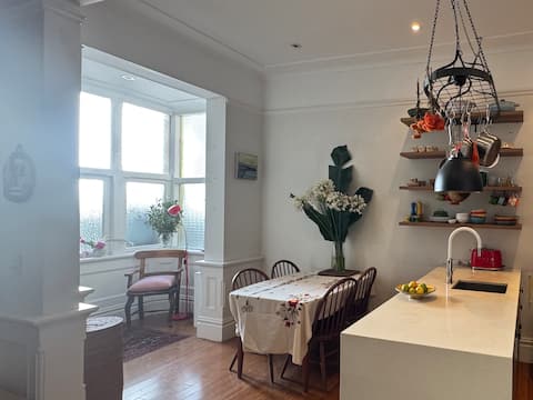 Top Airbnb: Garden apartment in Coogee in Coogee