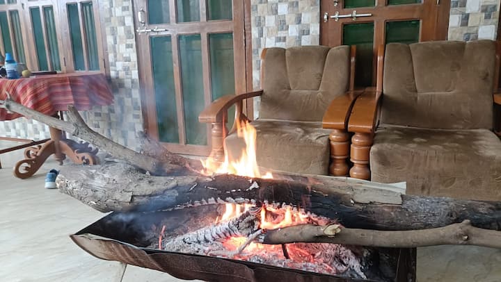 5-bedroom Farmstay In Balrampur |Groups & Families - Balrampur