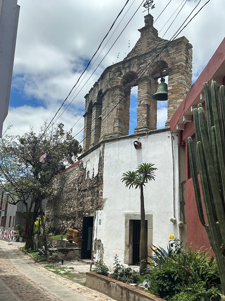 La Casa De La Campana - Guanajuato